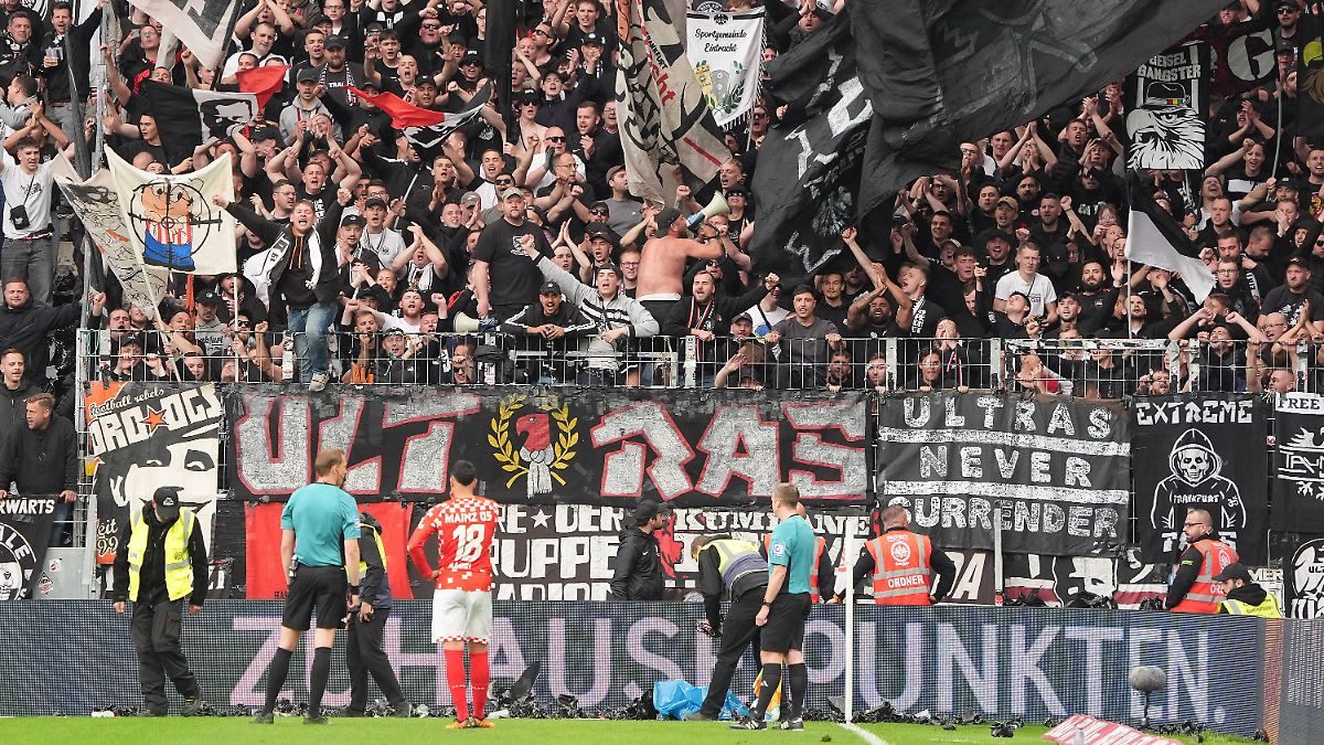 Toppmöller Fans Cursed; Frankfurt’s Shot