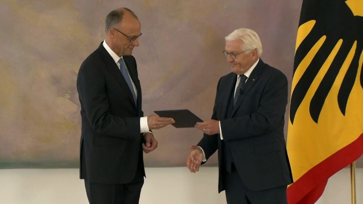 Nach zweitem Wahlgang: Steinmeier ernennt erleichterten Merz zum ...