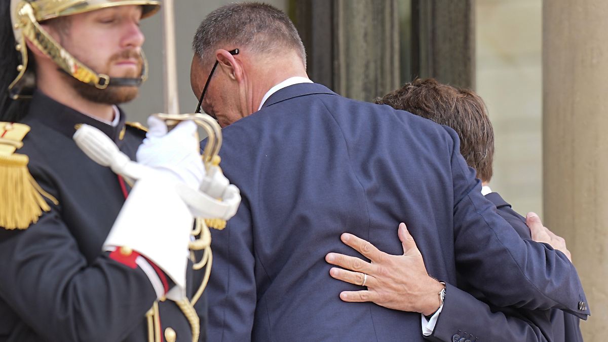 Germany, France Agree on Defense, Security Council