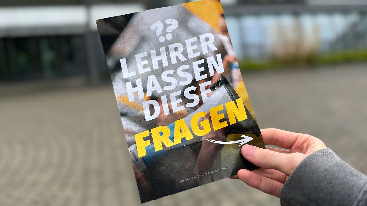 Identitäre verteilen Flugblätter an Schulen