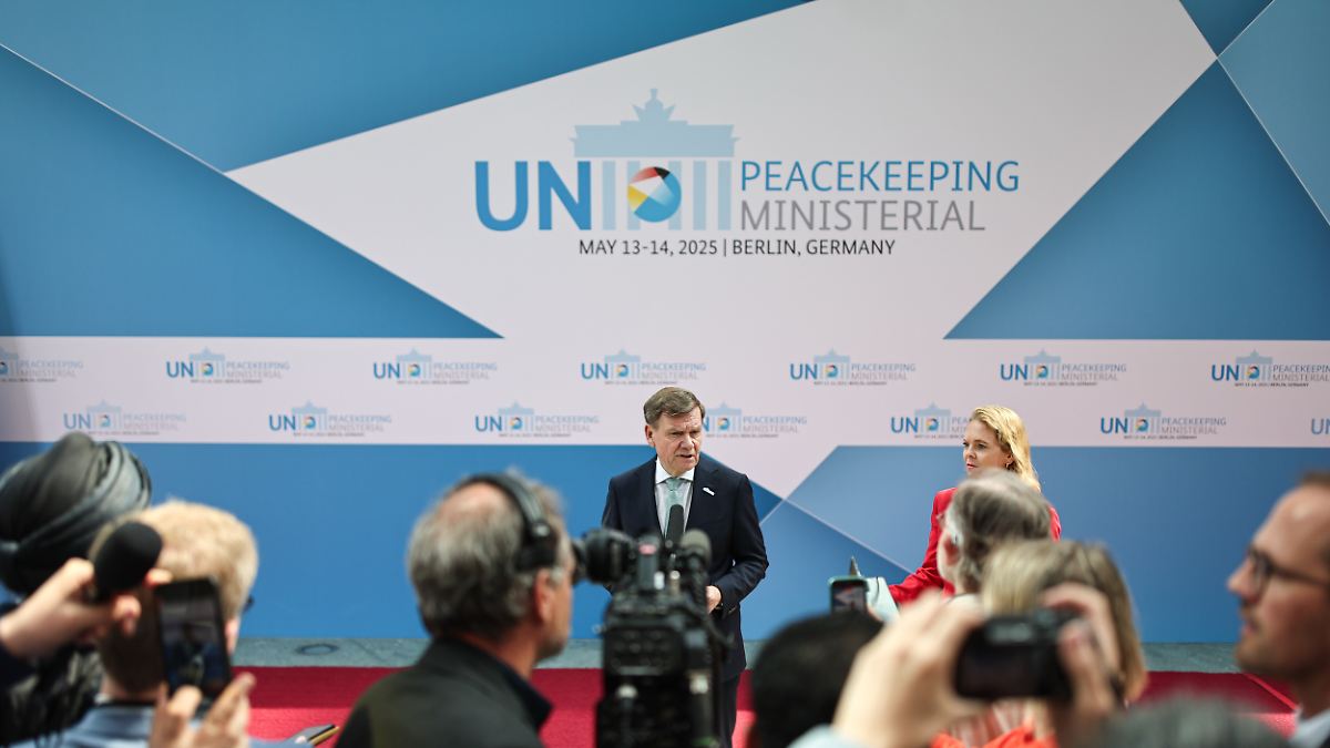 Wadephul: Moskau darf "keinen leeren Stuhl" hinterlassen