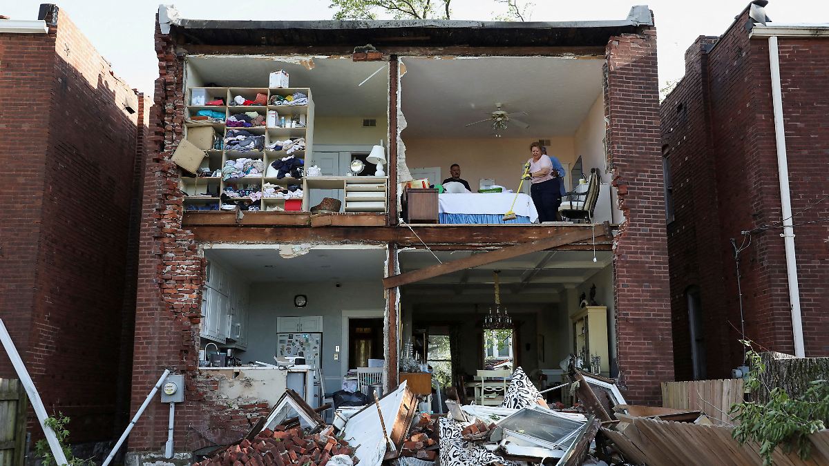 Mehr als 20 Tote nach Tornados und Hagelschlag in den USA
