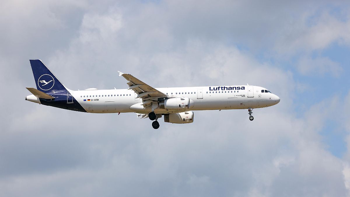 Lufthansa-Maschine fliegt zehn Minuten ohne Pilot