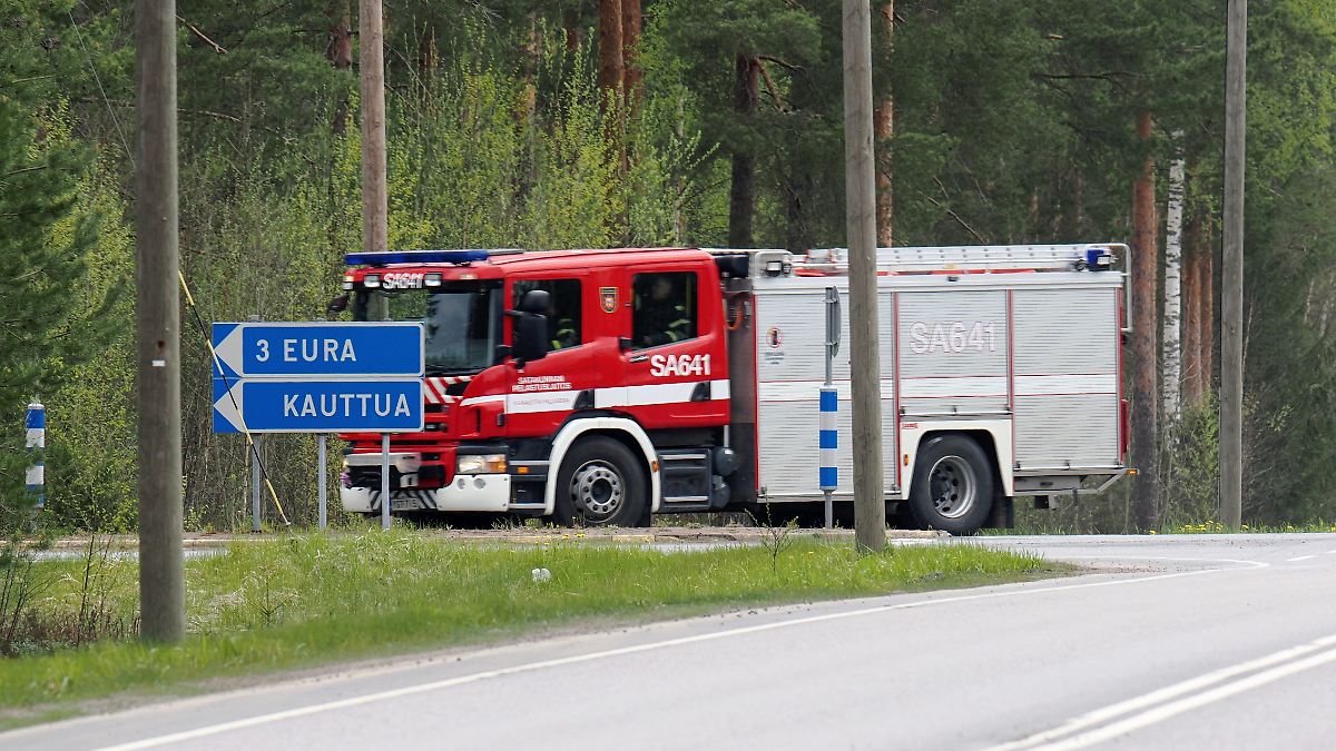 Hubschrauber in Finnland kollidiert - mehrere Tote