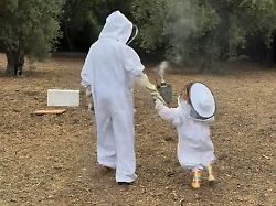 Bienchen summ herum: Meghan und Lilibet besuchen Imker