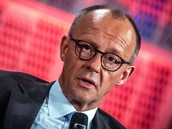 Keine Reichweitenbeschränkung: Merz: Kiew kann mit westlichen Waffen in Russland angreifen