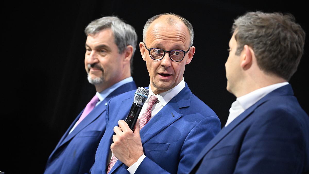 Union macht etwas Boden auf AfD gut