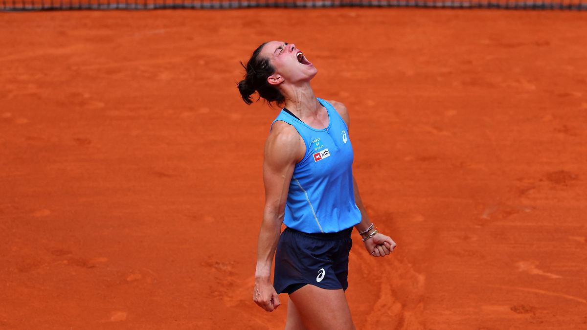 Lois Boisson: French Open Success & Rising Tennis Star