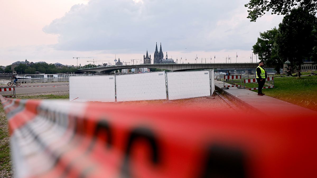 Bombenentschärfung im Liveticker: +++ 10:43 Krankenhaus verlegt Patienten +++