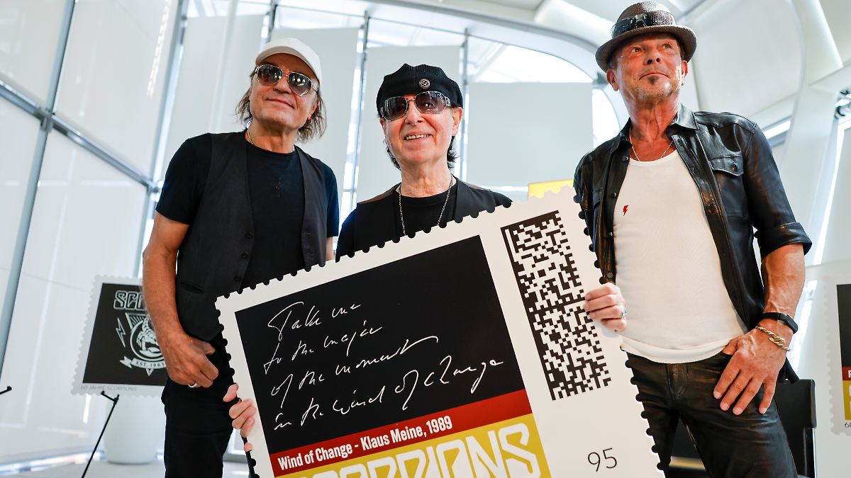 Sienna Keywood - Your Gateway to Her Most Intimate Moments