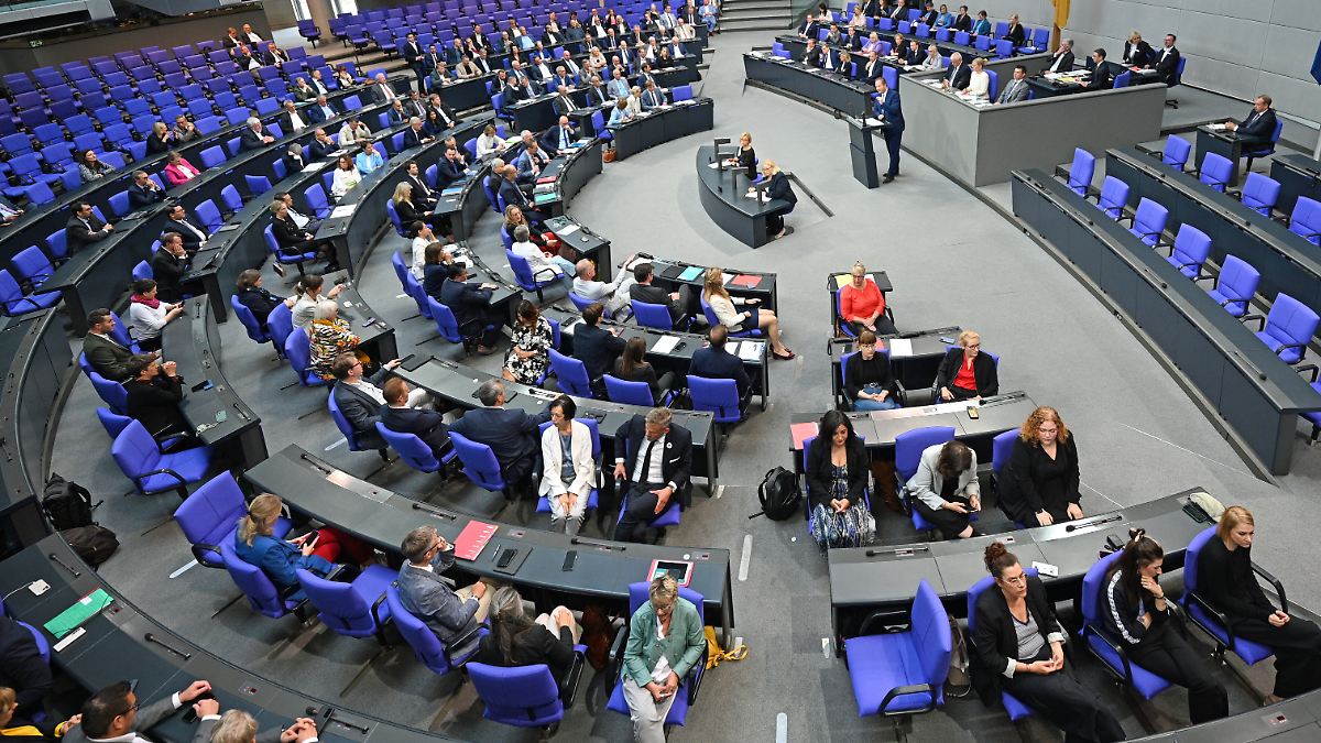 AfD sorgt für Eklat bei Debatte über Srebrenica