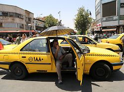 Iranski predsednik ne izključuje selitve Teherana zaradi obsežne vodne krize