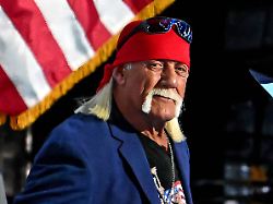 "Mein Herz zerbricht": Weggefährten nehmen Abschied von Hulk Hogan