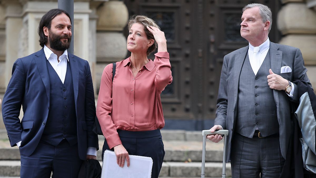 Richterin ermahnt Anwälte scharf im Block-Prozess