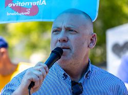 AfD-jev kandidat Joachim Paul se bori proti izključitvi iz volitev v Ludwigshafnu