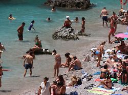 Zehntausende Touristen betroffen: Daten von Urlaubern in Italien und auf Mallorca geklaut