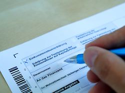 Pilotprojekt mit "neuer Tonlage": Finanzamt in Kassel macht die Steuererklärung selbst