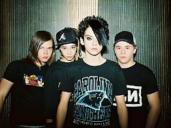 Tokio Hotel proslavili 20. obletnico pesmi 'Durch den Monsun' s koncertom v Berlinu