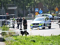 Täter auf der Flucht: Ein Toter nach Schüssen nahe Moschee in Schweden