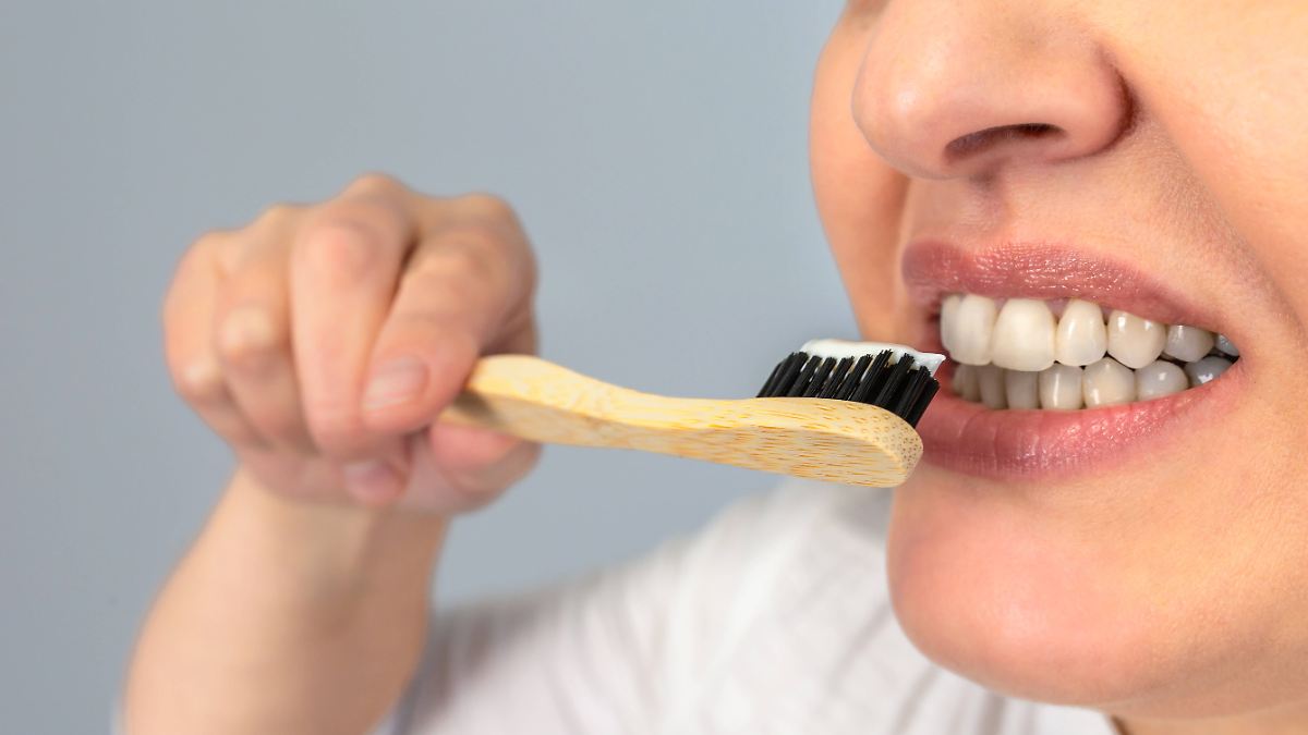 Zahnpasta aus Haaren könnte Zahnschmelz reparieren