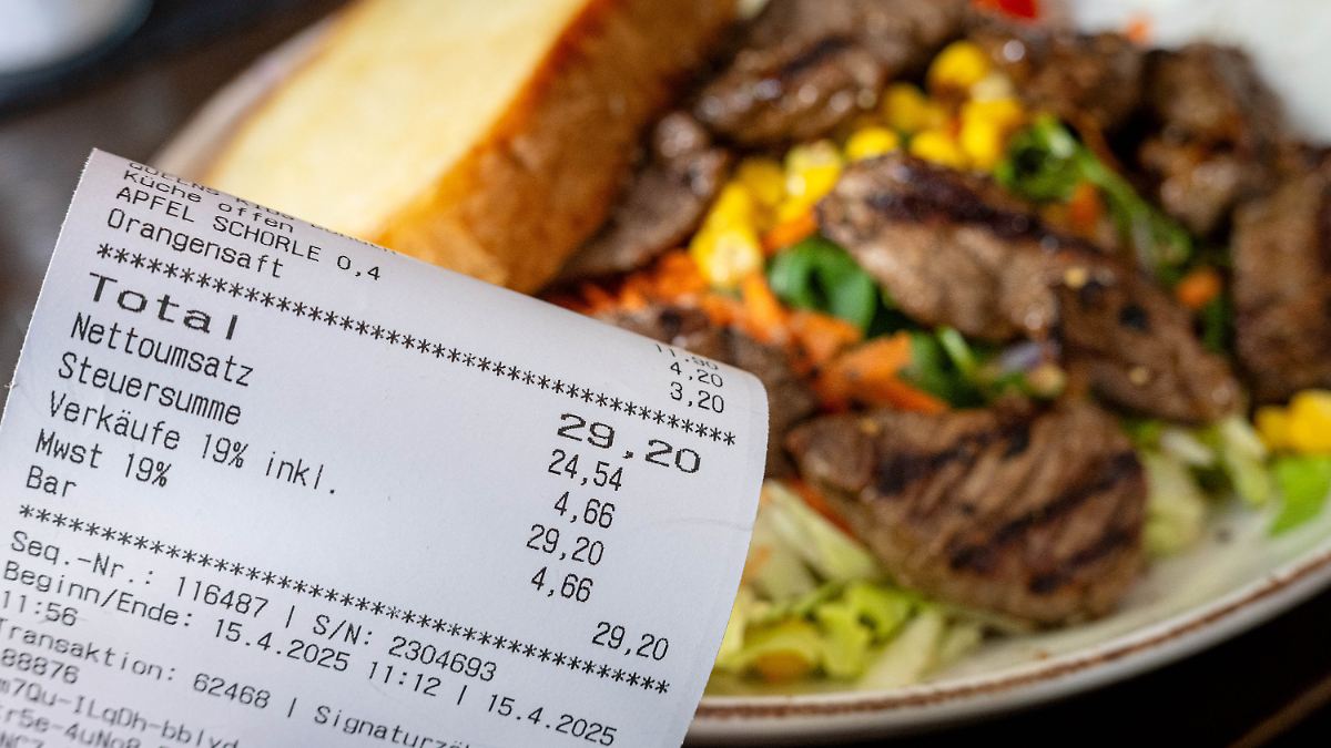 Hotels und Restaurants rutschen tiefer in die Krise