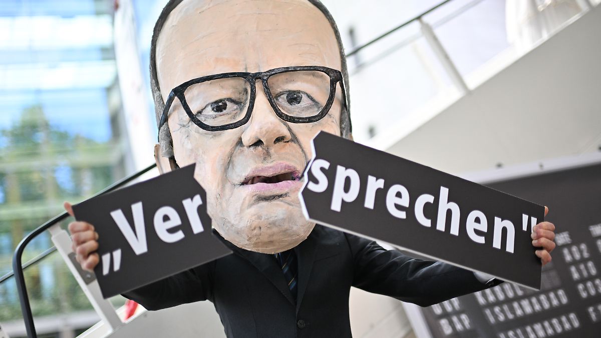 Afghanen senden verzweifelten Hilferuf an Merz, Wadephul und Dobrindt