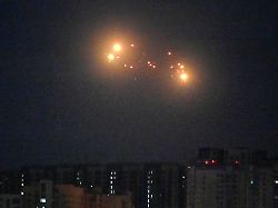 Ein Todesopfer in der Ukraine: Kiew: Russland griff mit 415 Drohnen an, mindestens 8 flogen bis Polen