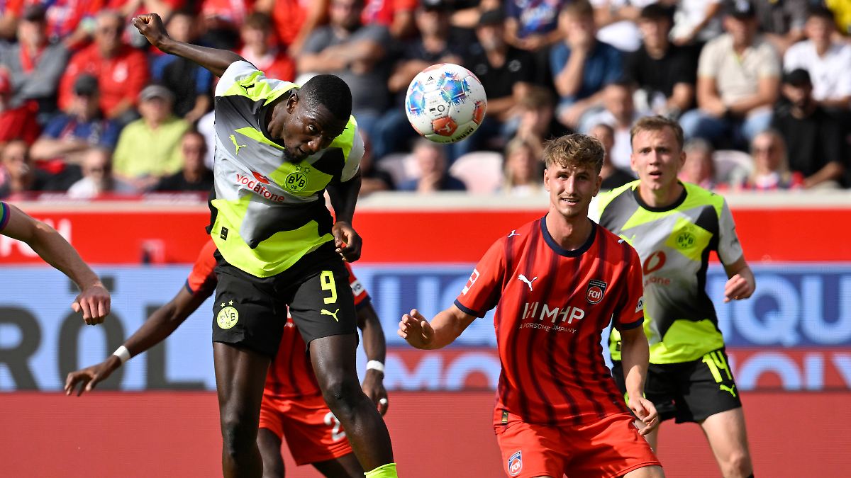 "Grausamster" BVB trotzt Fan-Protesten, Freiburg entzaubert VfB