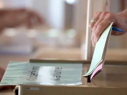 NRW-Kommunalwahlen im Liveticker: +++ 18:02 Prognose: CDU gewinnt Kommunalwahlen in NRW deutlich +++