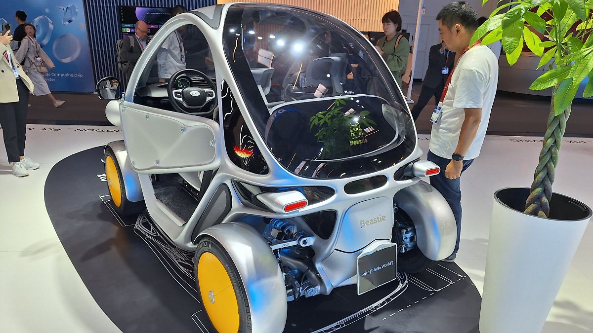 Ungew-hnlich-smart-und-sicher-Die-kleinen-Stars-der-IAA-von-BMW-bis-Xyte-Mobility