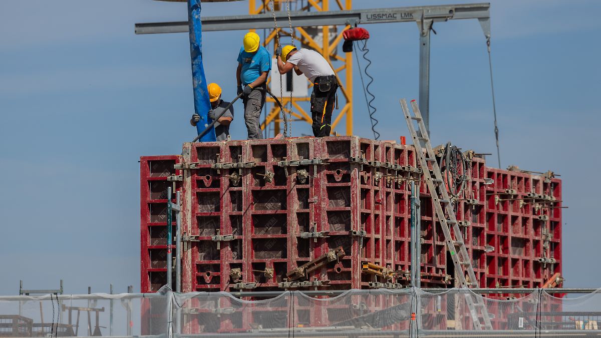 "Lage schlechter, Erwartungen stabilisieren sich"