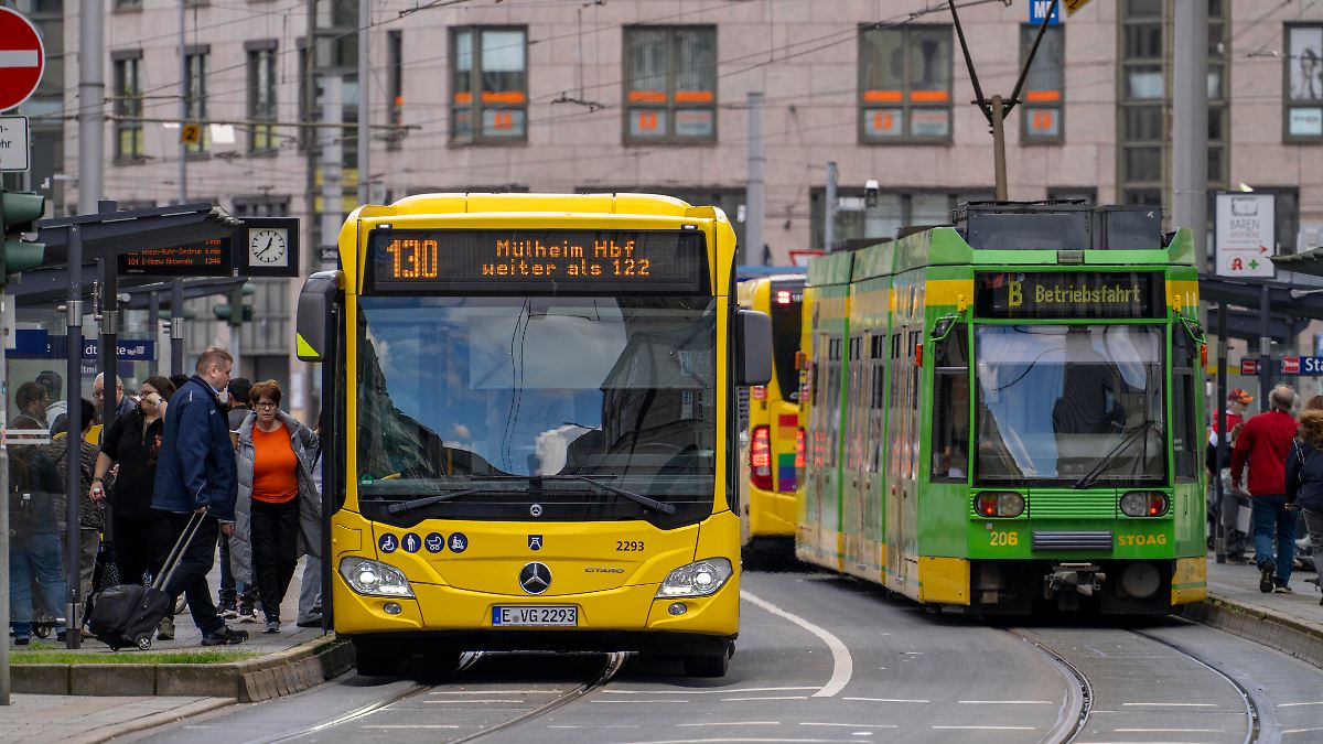 -berlebt-das-Deutschlandticket-Als-w-rde-der-Brotpreis-ohne-den-B-cker-festgesetzt-