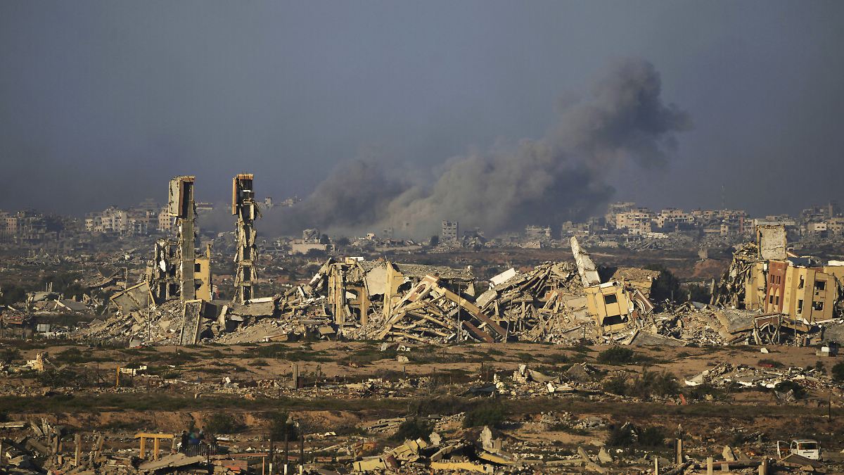 -Vermarktung-des-Bodens-in-Gaza-Israels-Finanzminister-nennt-Gazastreifen-eine-Immobilien-Goldgrube-