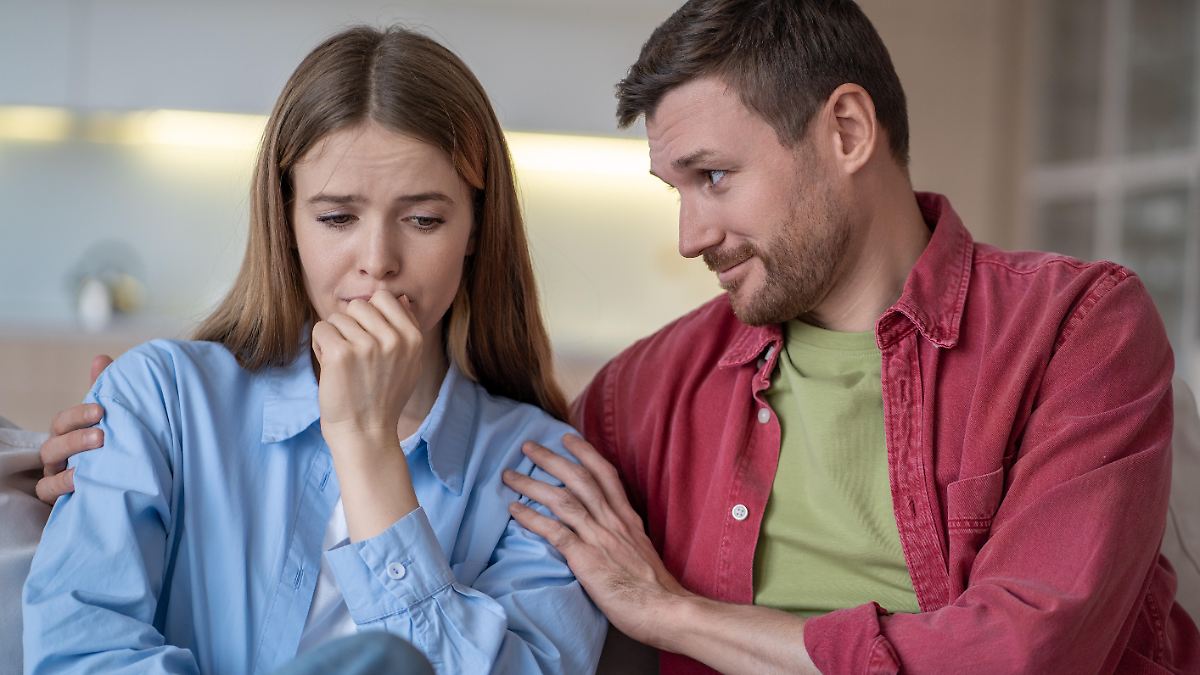 Wie sagt man jemandem, dass ...?