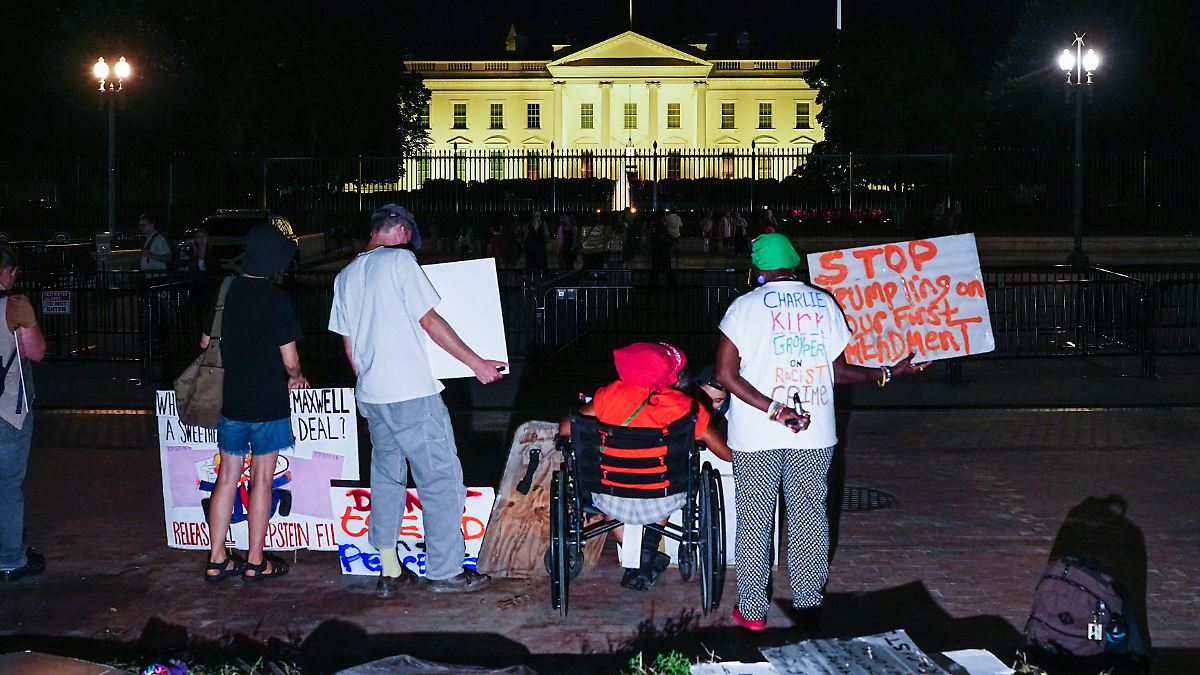 Trump lässt berühmte Friedenswache vor Weißem Haus räumen