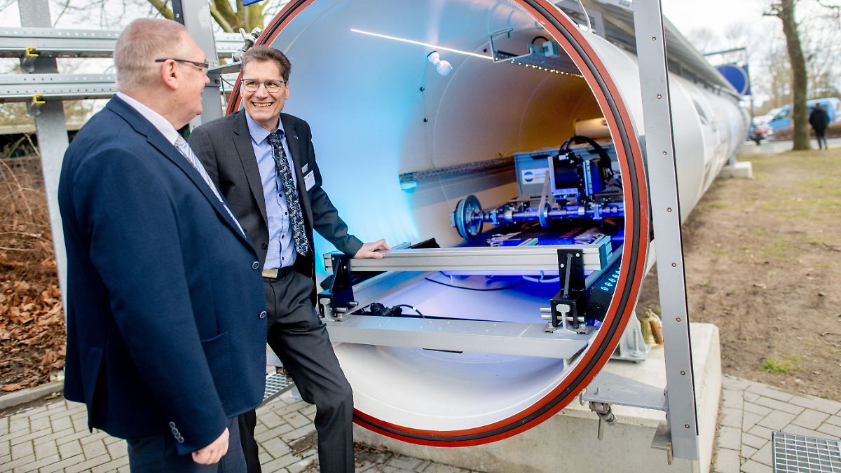 Mit 700 km/h durch die Röhre: 