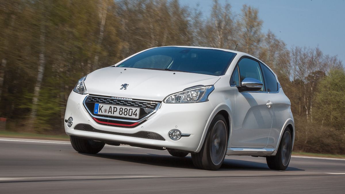 Gebrauchtwagencheck-Peugeot-208-kurz-schick-mit-Licht-und-Schattenseiten