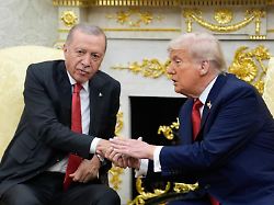 "Kein Öl aus Russland zu kaufen": Trump signalisiert Erdogan mögliches Ende der Türkei-Sanktionen