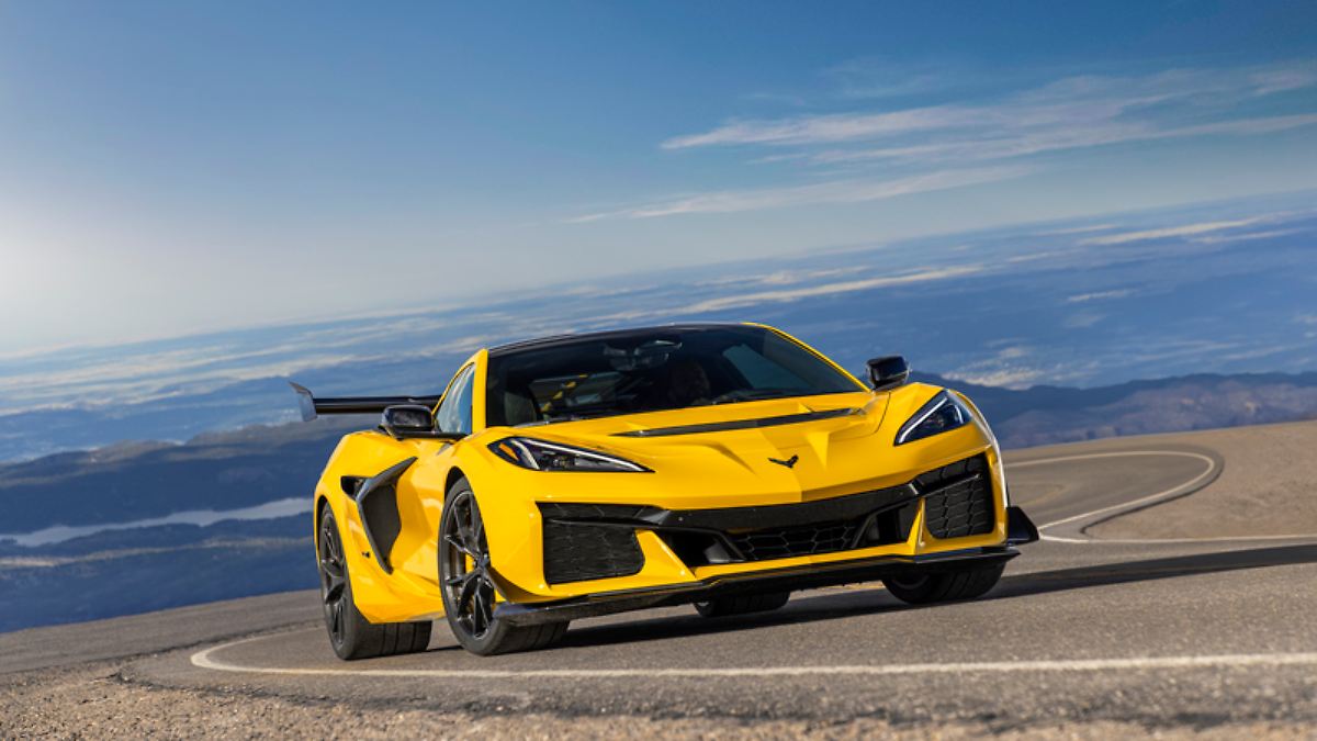 US-Kraftpakete-sorgen-f-r-Furore-Corvette-ZR1-und-Mustang-GTD-zwei-waschechte-Muscle-Cars