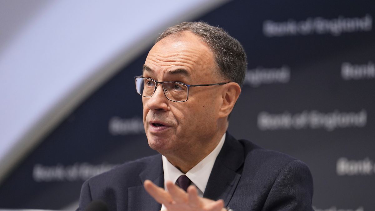 Vergleich-mit-Dotcom-Crash-Bank-of-England-warnt-vor-KI-Blase