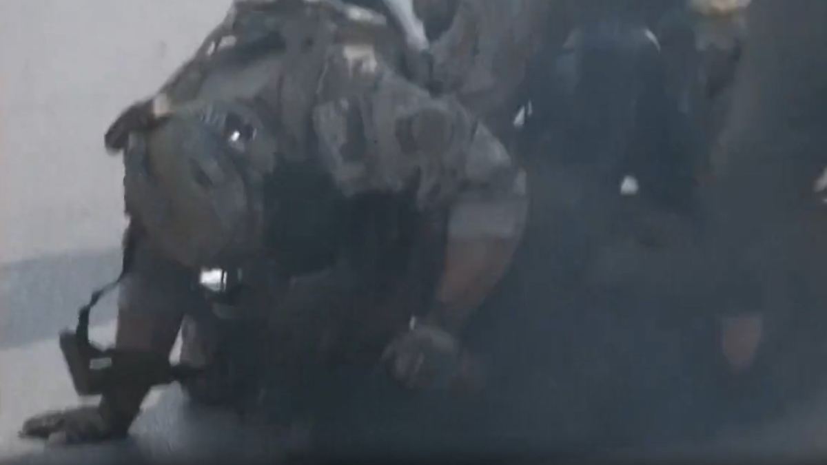 Straßenschlacht-Szenen in Chicago: Beamtenwillkür unter Trump wühlt ...