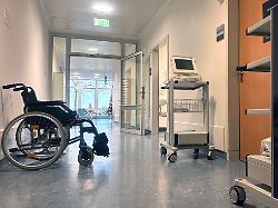 Auch weniger Geld für Innovation: Warken will Milliardensumme bei Krankenhäusern sparen