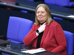 Gesamtmetall-Chef lobt "Mut": Arbeitgeber weisen DGB-Kritik an Bürgergeldreform zurück