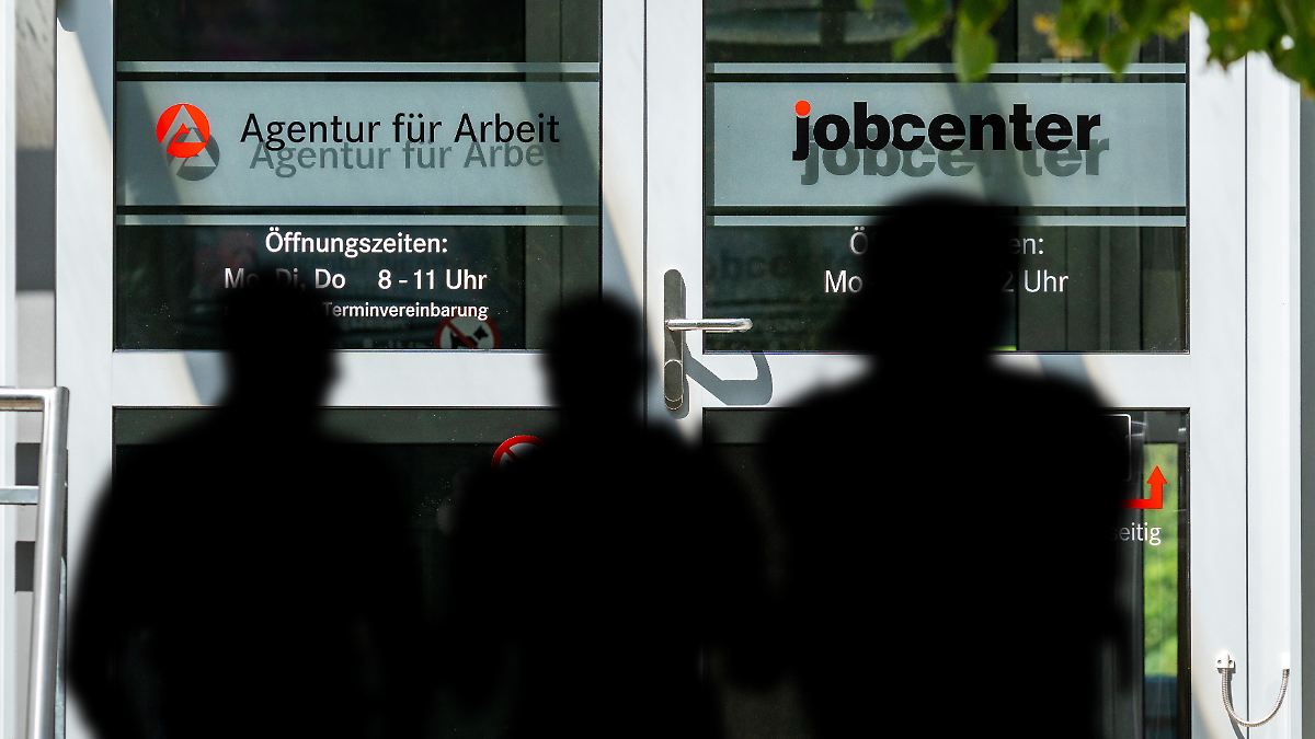 neue-grundsicherung-alte-l-cken-mit-welchen-problemen-arbeitsvermittler-k-mpfen