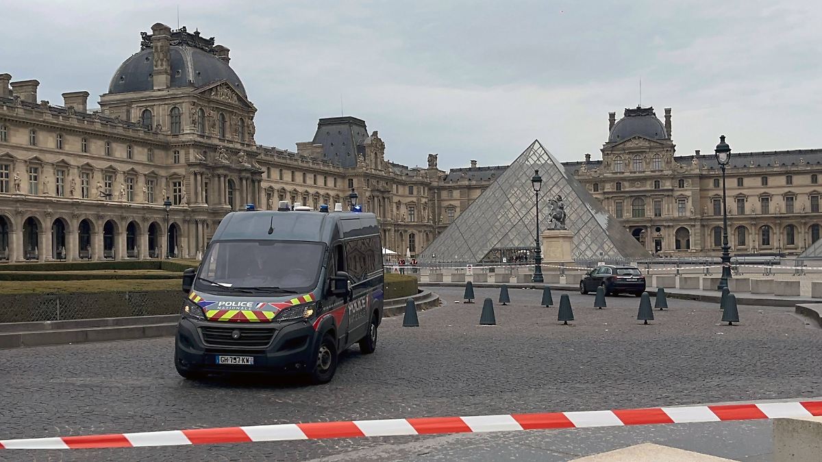 Wie war der Einbruch in den Louvre möglich?