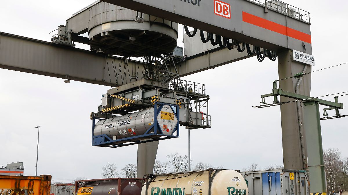 Chefin-Nikutta-in-der-Kritik-Gutachten-l-sst-kein-gutes-Haar-an-Sanierungskonzept-f-r-DB-Cargo