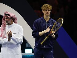 Italijanski teniški veterani kritični do Sinnerjeve odpovedi Davisovemu pokalu