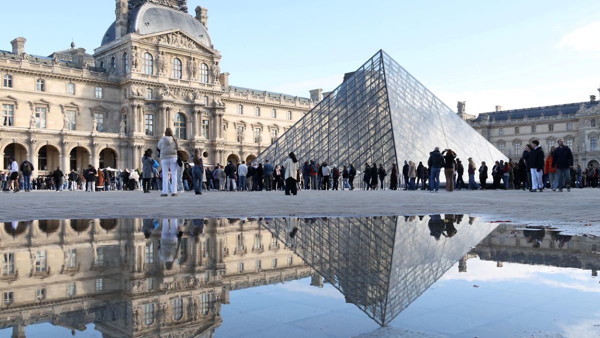 Nach spektakulärem Einbruch: Louvre verlegt wertvolle Juwelen-Kollektion