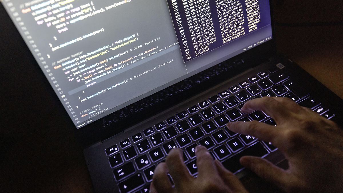 Dutzende Staaten einigen sich auf UN-Abkommen gegen Cyberkriminalität