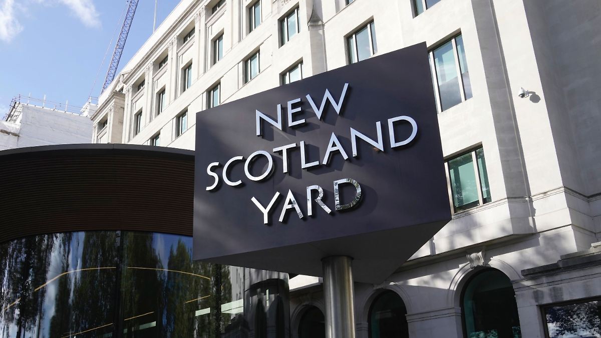 Versehentliche Freilassung : Britische Polizei nimmt Sexualstraftäter erneut fest